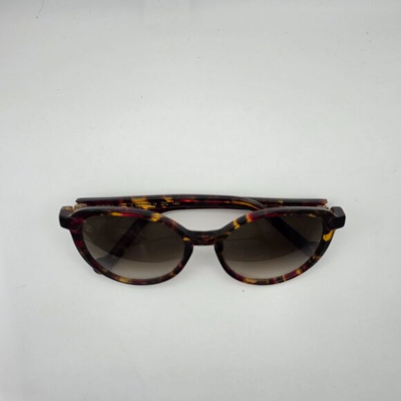 Louis Vuitton Women’s Round Sunglasses – Tortoise Multicolor Frame - Picture 4 of 16